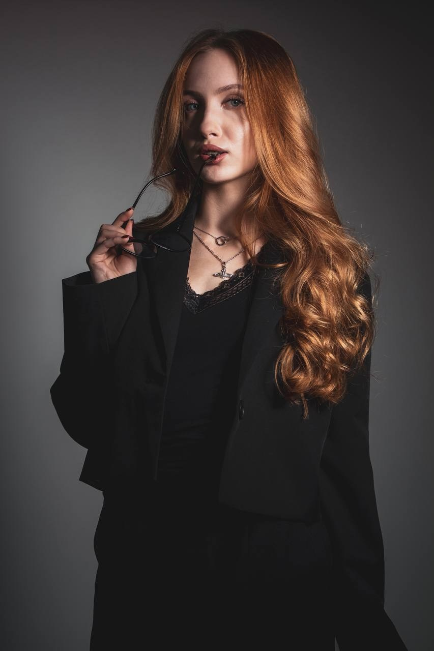 Портретная съемка — Яна. Портретный фотограф в Орле. Готовые фото за 3 дня! Помощь в позировании. Советы по организации