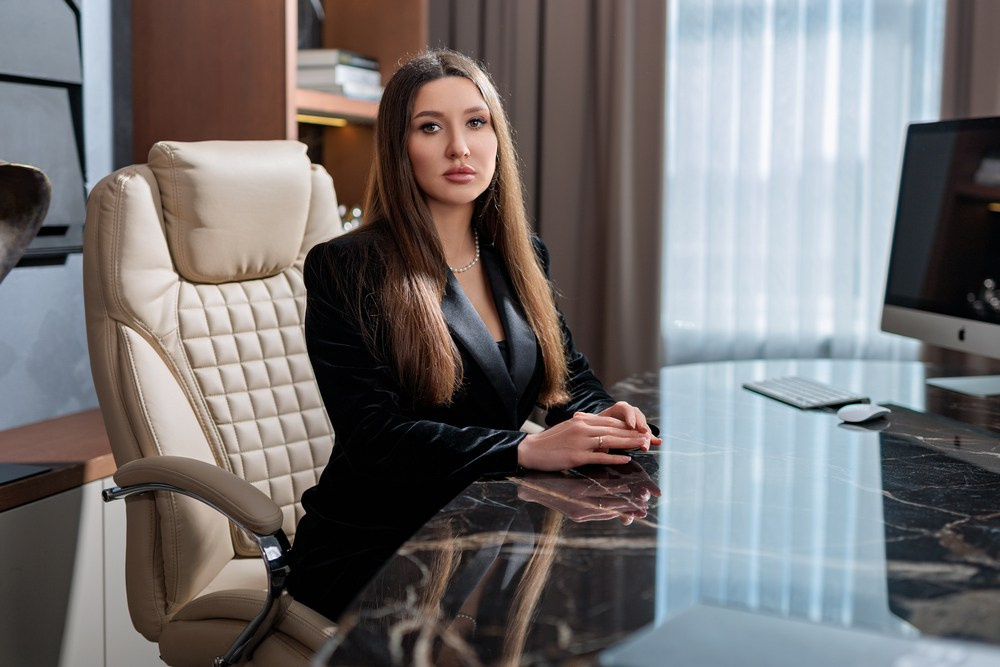 Деловой бизнес портрет, Фотосессия для руководителя в Казани. Бизнес фотосессии. Промышленный фотограф | Фото для бизнеса | Казань и РФ