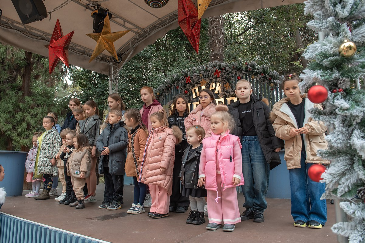 Парк Ривьера дефиле HAPPYkids. Семейный и коммерческий фотограф в Сочи Александр Бодунов