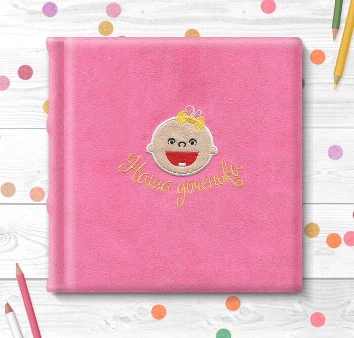 Фоткниги. Фотостудия Roomy в Краснодаре | Семейные и детские съёмки дней рождения от 1 до 5 лет, аренда зала фотостудии