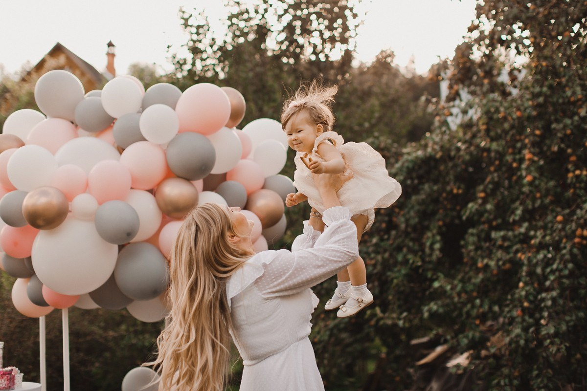 ГОДОВАСИЕ АНЮТЫ. Семейный фотограф новорождённых в Серпухове Юлия Новикова +79637785957