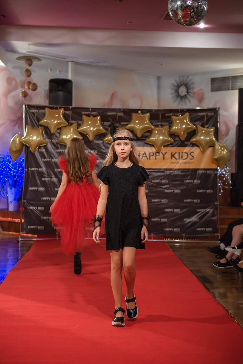 HAPPYkids дефиле санаторий Октябрьский. Семейный и коммерческий фотограф в Сочи Александр Бодунов