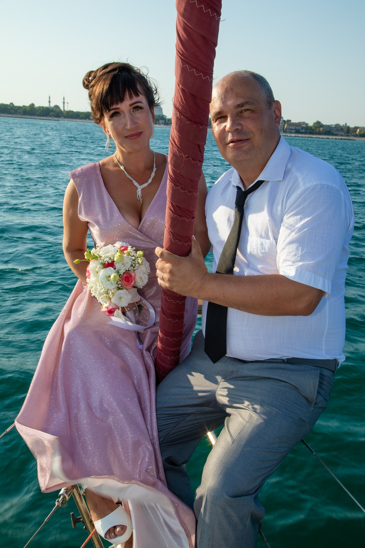 Свадьба на яхте. Фотограф и видеооператор (видеограф) в Евпатории и в Крыму