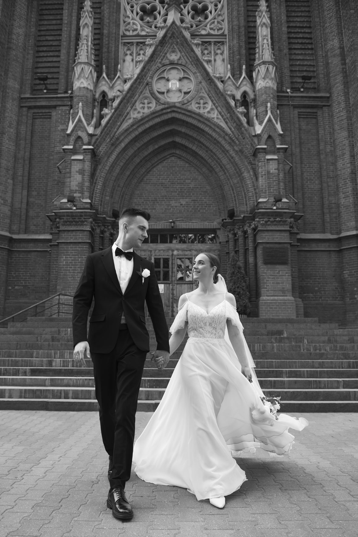 Wedding in the Catholic Cathedral. Свадебный и репортажный фотограф
