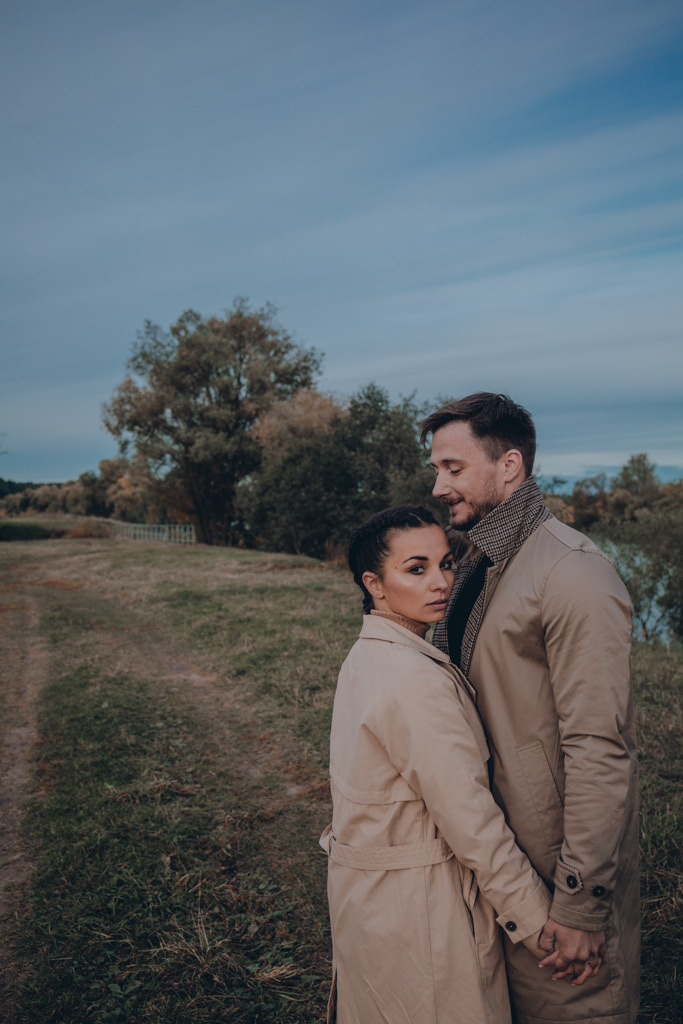 Осенняя фотосессия на берегу Москвы-реки. Свадебный фотограф в Москве Екатерина Гусева