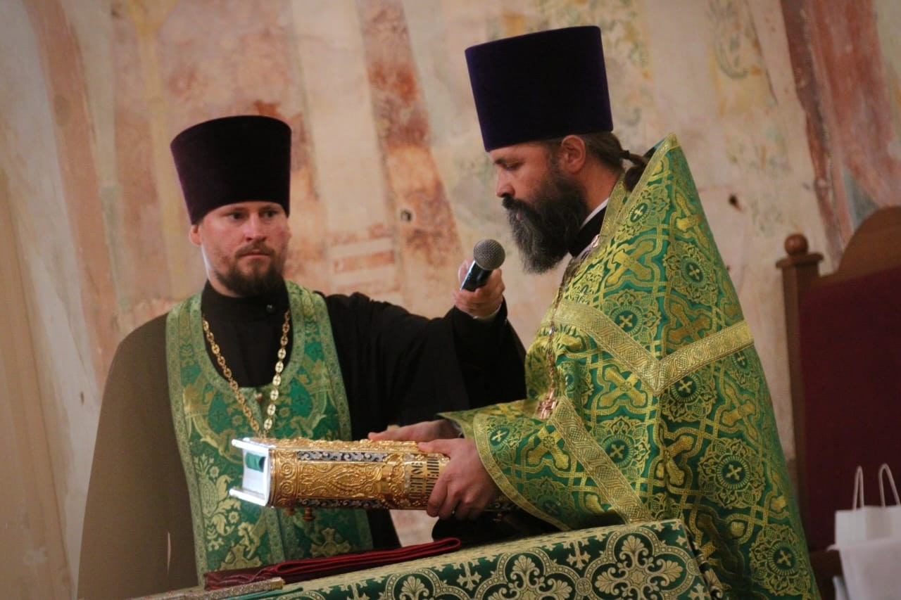 МИТРОПОЛИТ ИГНАТИЙ ПРИНЯЛ УЧАСТИЕ В ЛИТУРГИИ В ВОЛОГДЕ. Саратовское Северо-Западное благочиние