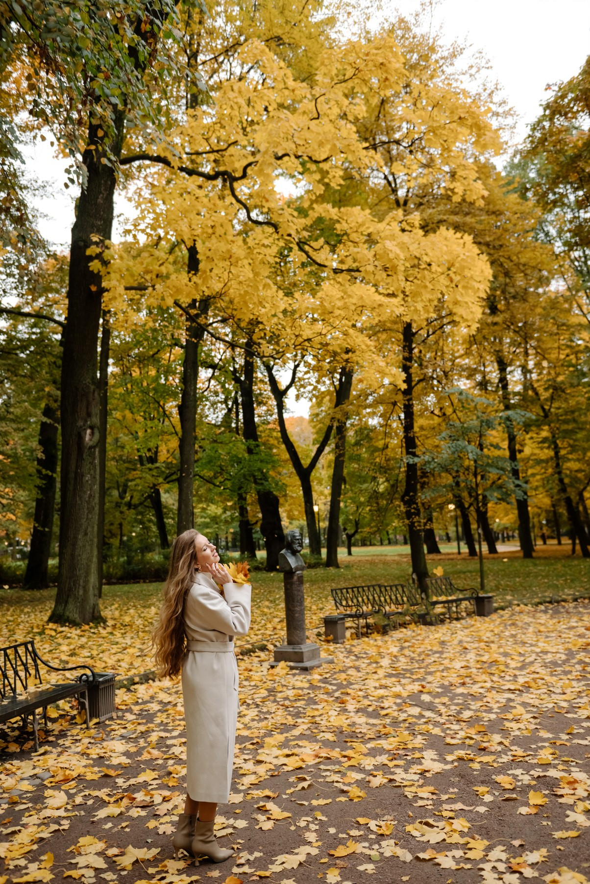 Осенняя фотосессия в Питере в Михайловском саду. Свадебный и сеейный фотограф в Санкт-Петербурге Елена Худякова