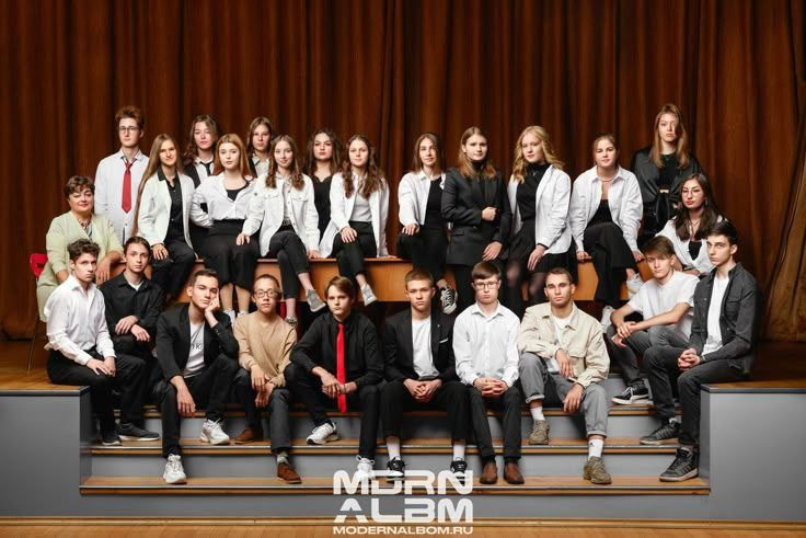 Общее фото класса. Выпускные альбомы для школ и Детских садов в Барнауле /Выпускные/Свадебные/Детские/Семейные и др. виды съёмок /Фотограф Вера Валейко