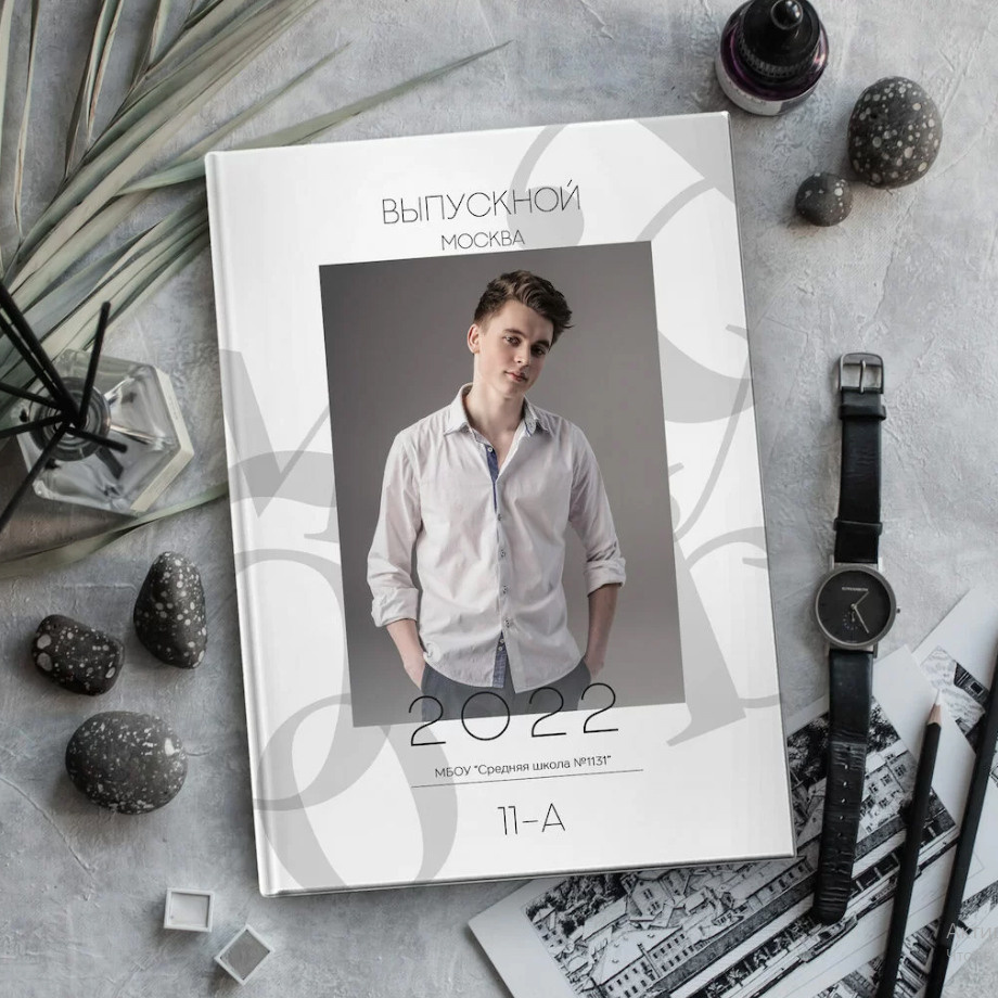 Дизайн «Чёрный и белый». Фабрика выпускных альбомов