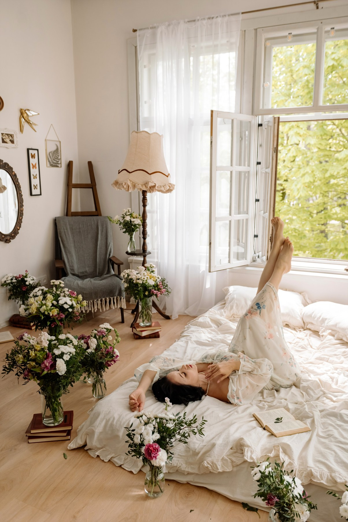 Индивидуальная. Балкон с цветами. Свадебный и сеейный фотограф в Санкт-Петербурге Елена Худякова