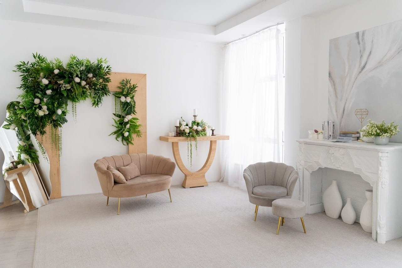 Фотостудия АртРоял. Зал Светлый. Фотограф Пирумян Анна. г. Сургут, г. Воронеж