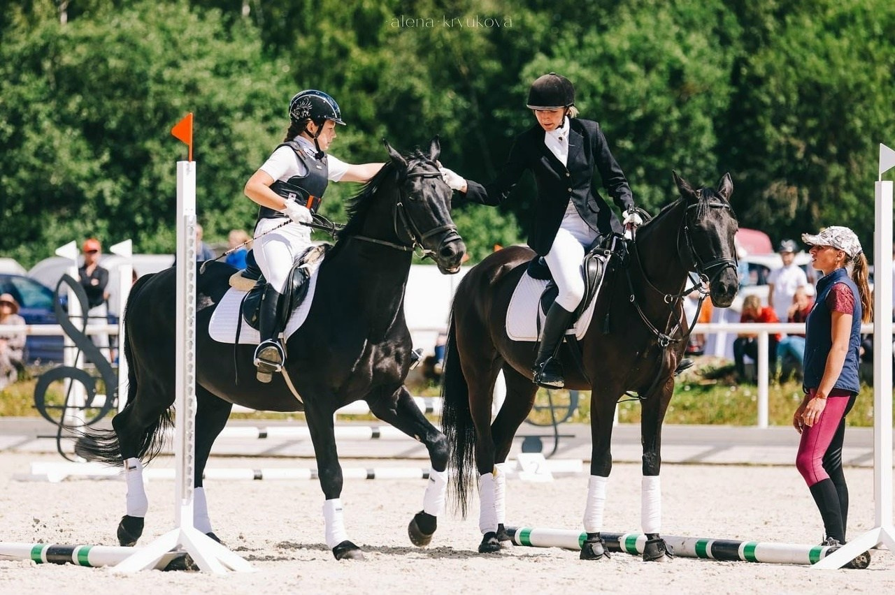 Летние соревнования. Фотосессии с лошадьми