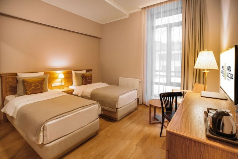 Восхождение на Казбек с Грузии. Уникальные экспедиции — LUCKY CLAN