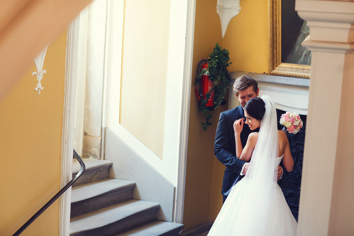Wedding in the old German castle of Elina and Stanislav. Photographer and videographer for wedding in Italy: Rome, Milan, Venic