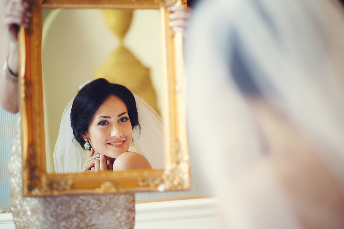 Wedding in the old German castle of Elina and Stanislav. Photographer and videographer for wedding in Italy: Rome, Milan, Venic