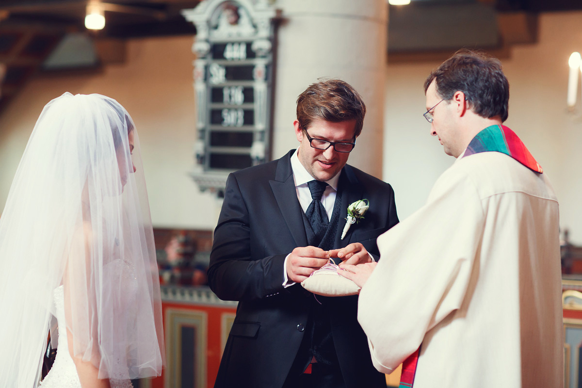 Wedding in the old German castle of Elina and Stanislav. Photographer and videographer for wedding in Italy: Rome, Milan, Venic