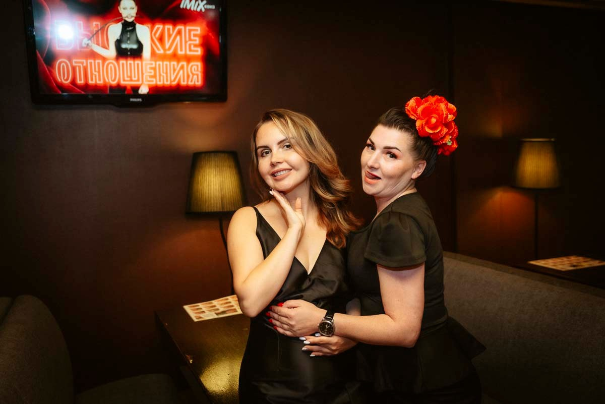 MIX KWIZ IN KOLPINO SITY