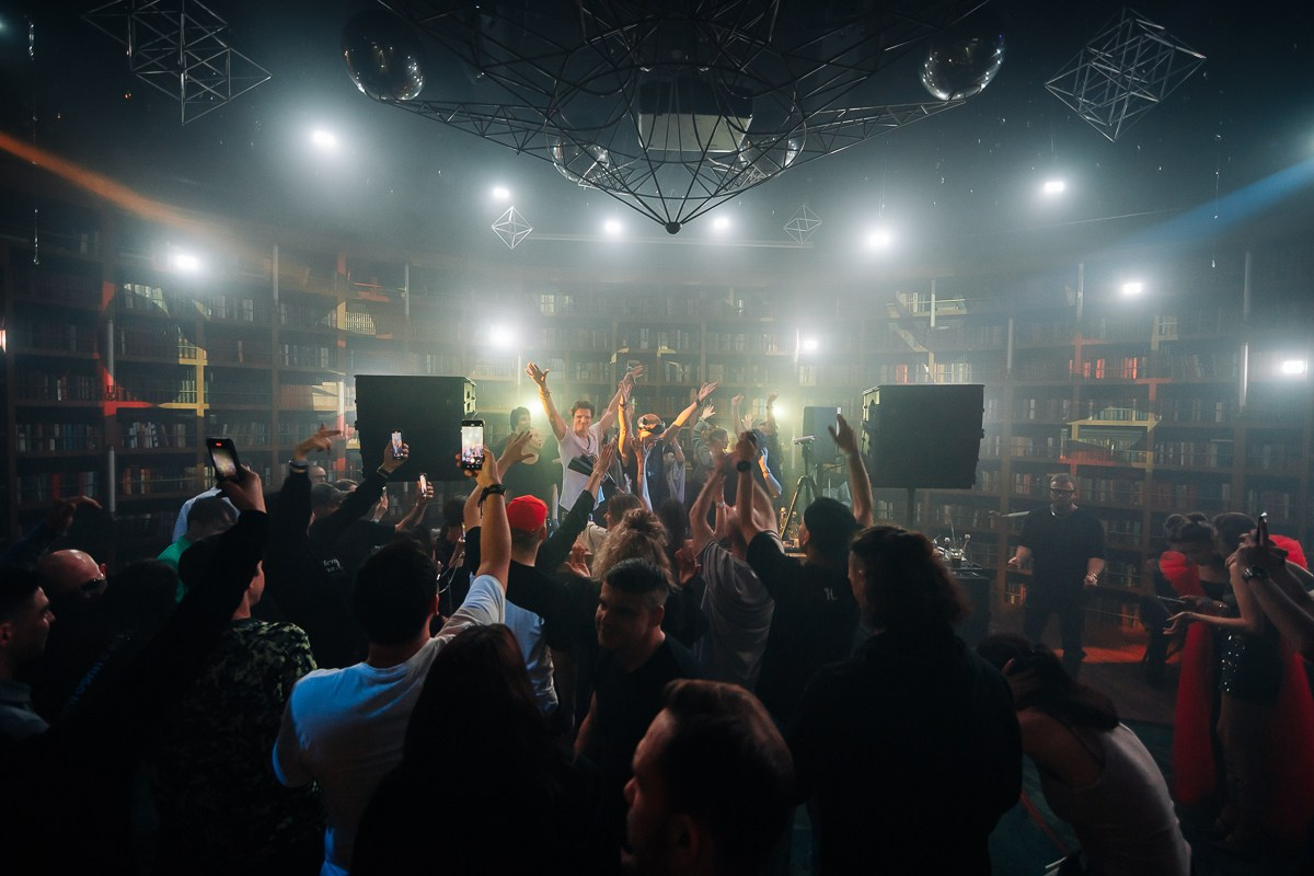 Концерт Volen Sentir в клубе «COMMUNITY». Фотограф Москва