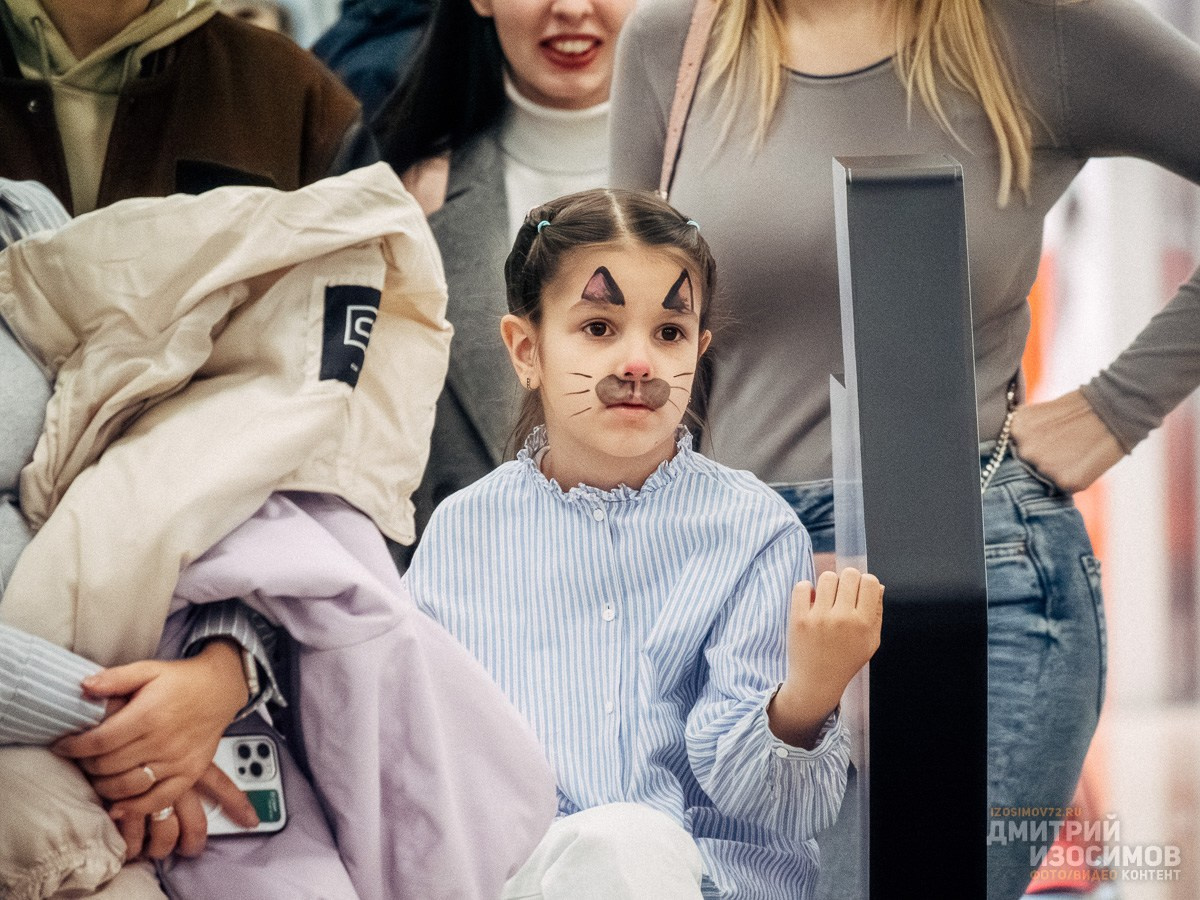 Открытие фотовыставки «Папа в кадре»