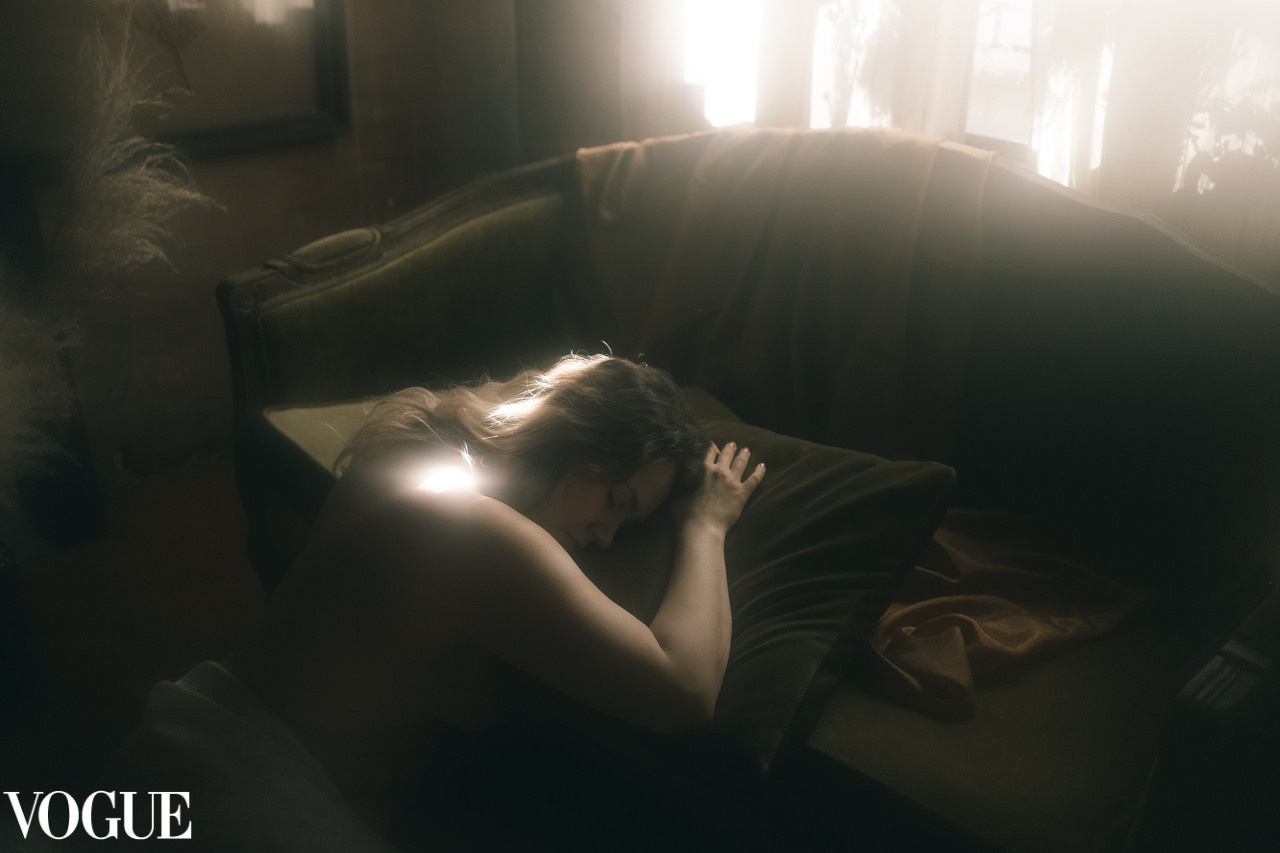 VOGUE. Ангелина Богданова, междисциплинарная художница