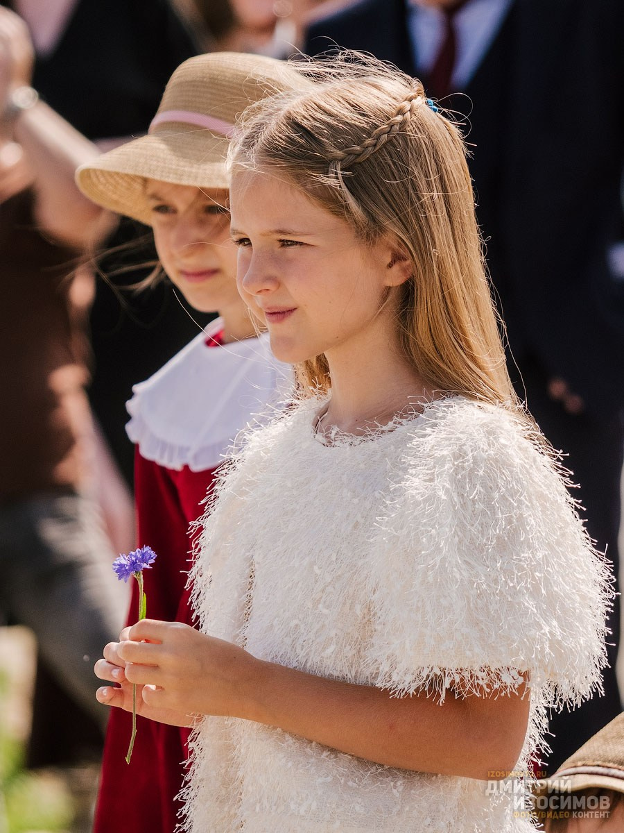 Скачки фаворитов 2024