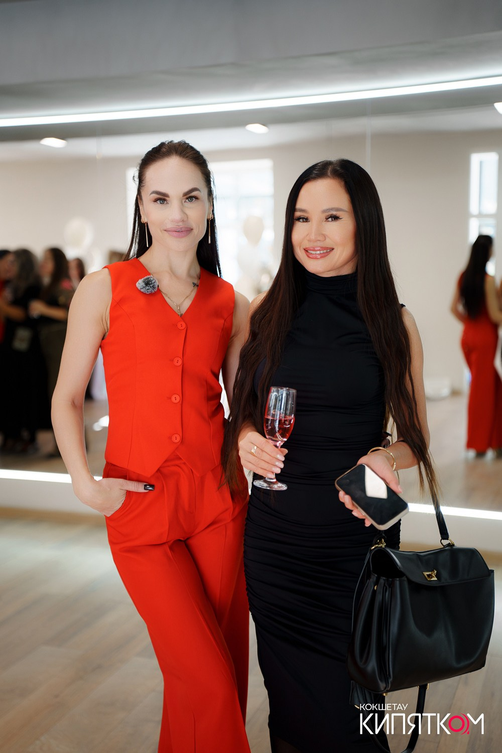 JUFIT ФИТНЕСС ЗАЛ. КИПЯТКОМ КОКШЕТАУ