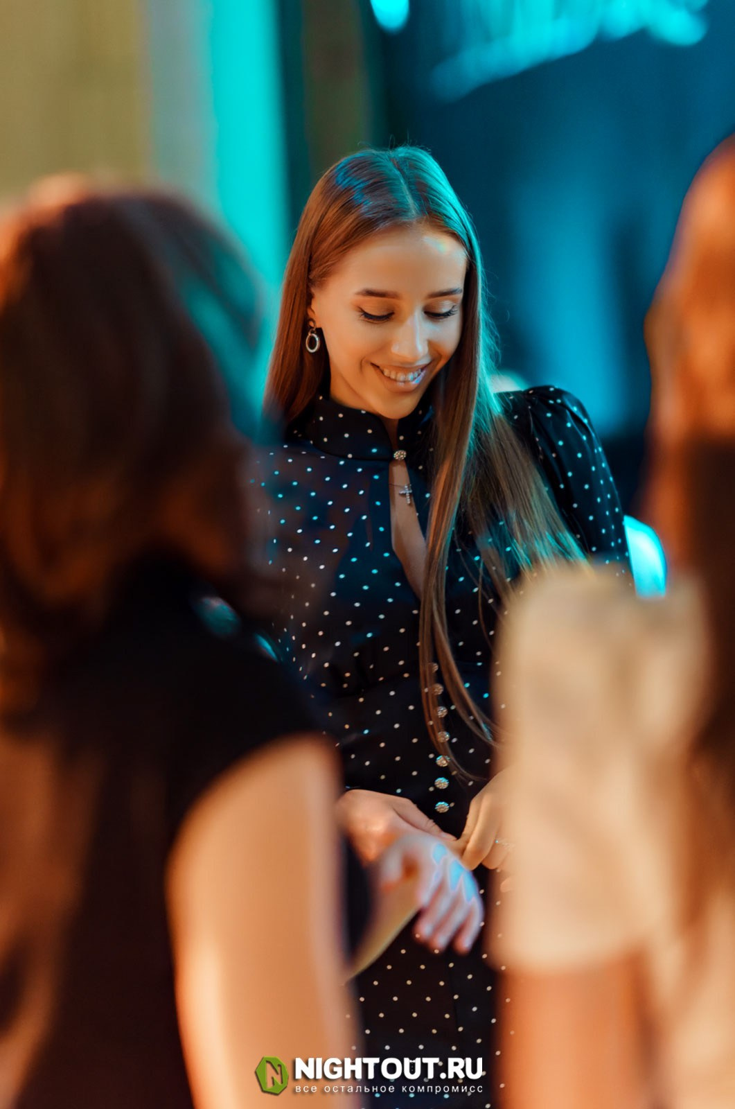 MOSCOW NEVER SLEEP. NIGHTOUT.RU Журнал о ночной жизни города
