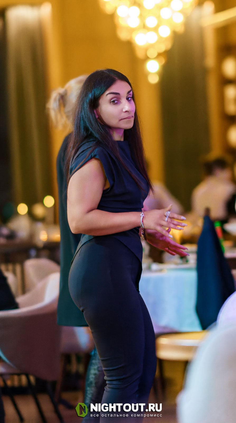 Смайл. NIGHTOUT.RU Журнал о ночной жизни города