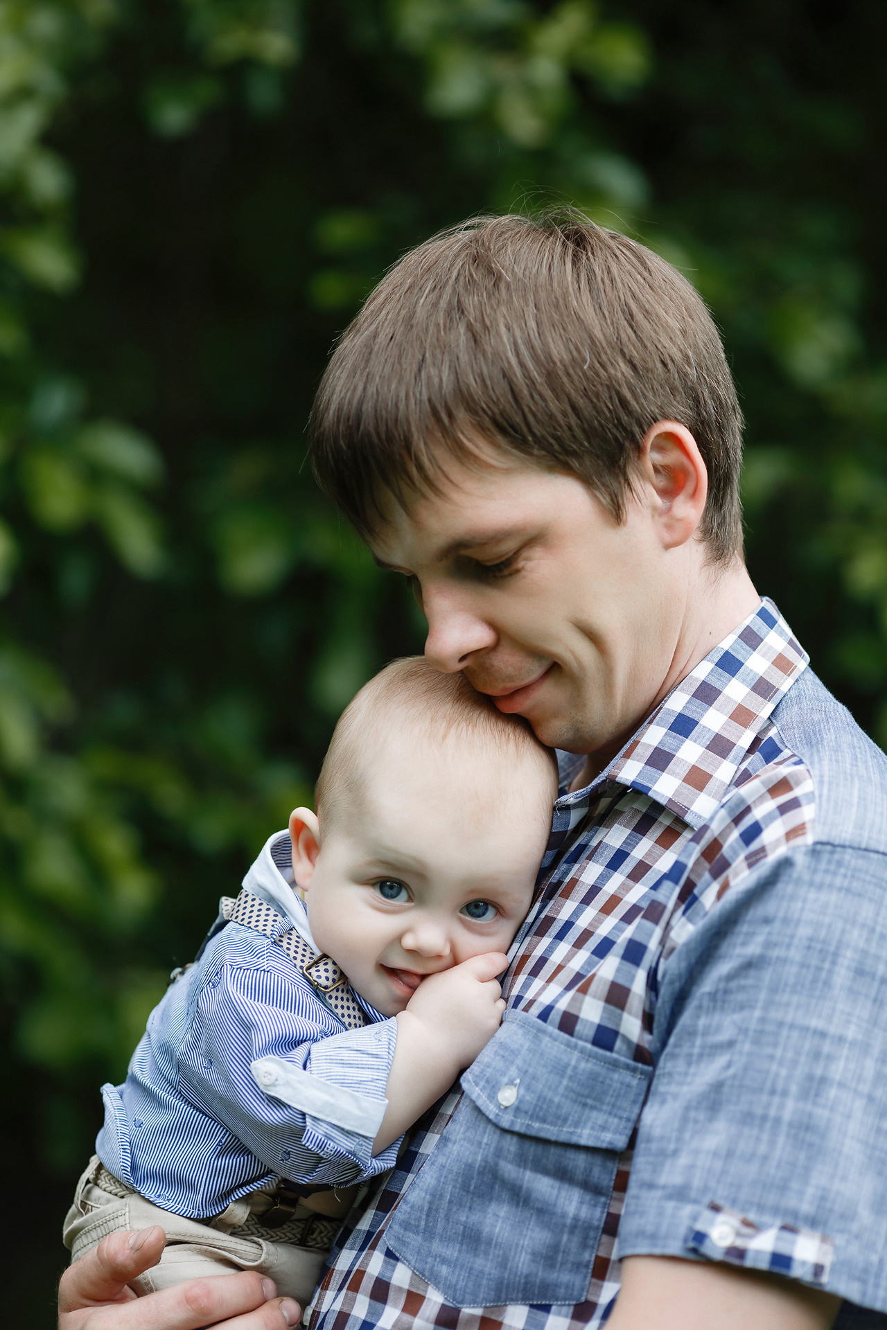 детская фотография, нежность и чувства между папой и сыном