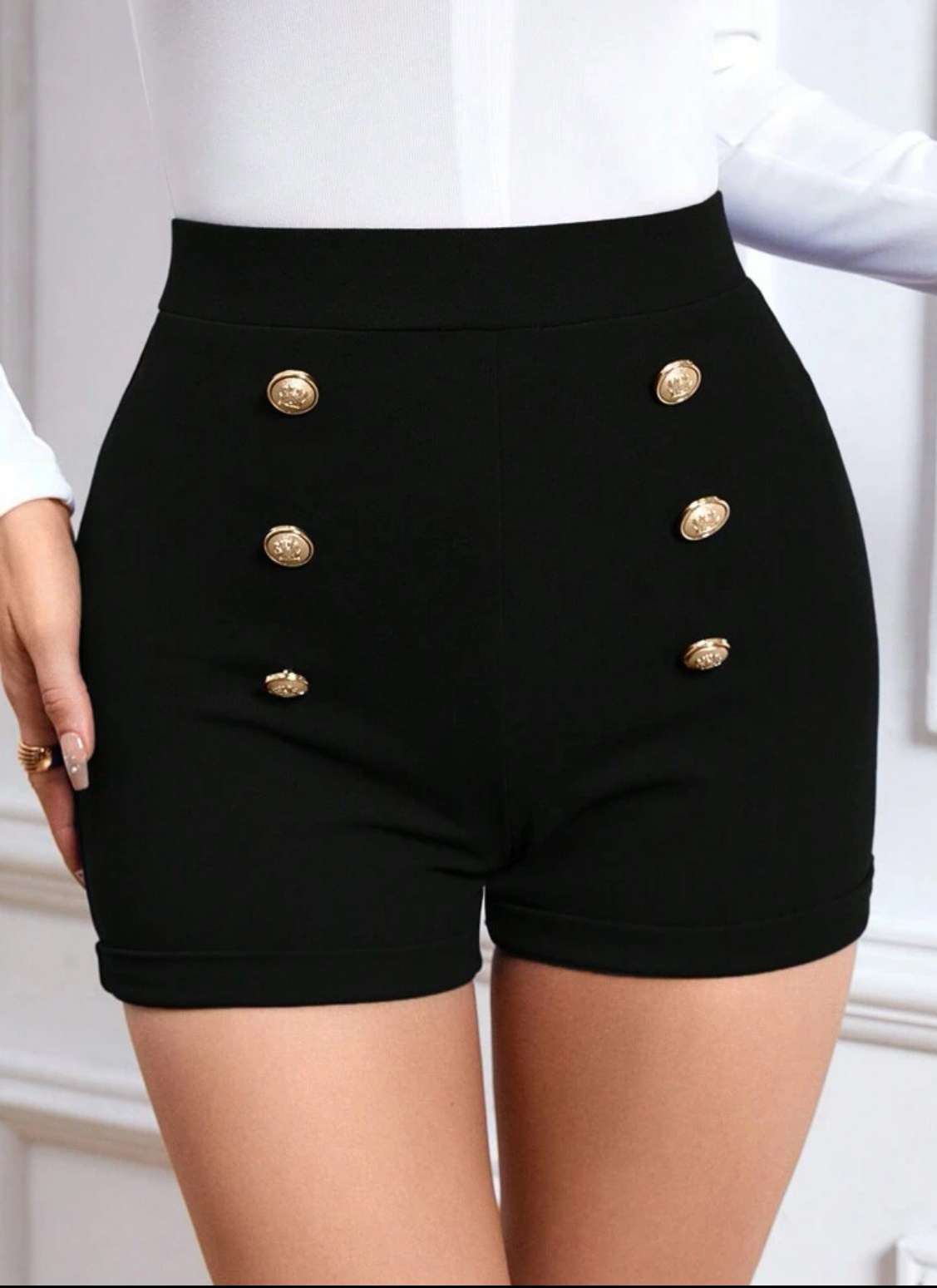 Шорты . Размер  М