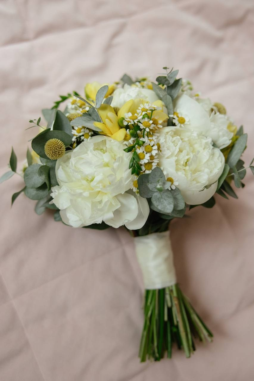 Яркий декор с использованием фруктов и овощей. Подрядчики и друзья сети свадебных площадок House for wedding