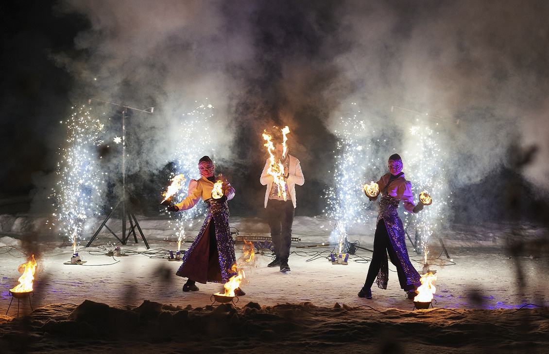 Фоторепортаж взрослые праздники, банкеты, корпоративы. Репортажный фотограф Георгий Коненков. Репортажная фотосъемка мероприятий. Goganaft.