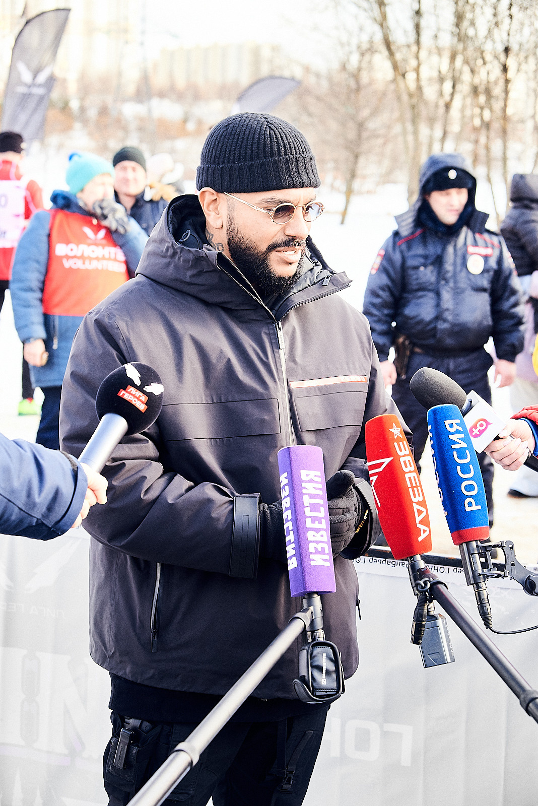 Тимур Юнусов, Тимати, Омар Алибутаев. Омар в большом городе. Гонка героев - зима 2019. Фоторепортаж с мероприятия. Репортажный фотограф Георгий Коненков. Репортажная фотосъемка мероприятий. Goganaft.