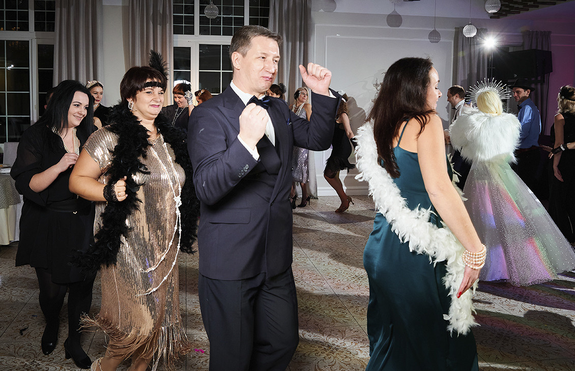 Фоторепортаж взрослые праздники, банкеты, корпоративы. Репортажный фотограф Георгий Коненков. Репортажная фотосъемка мероприятий. Goganaft.