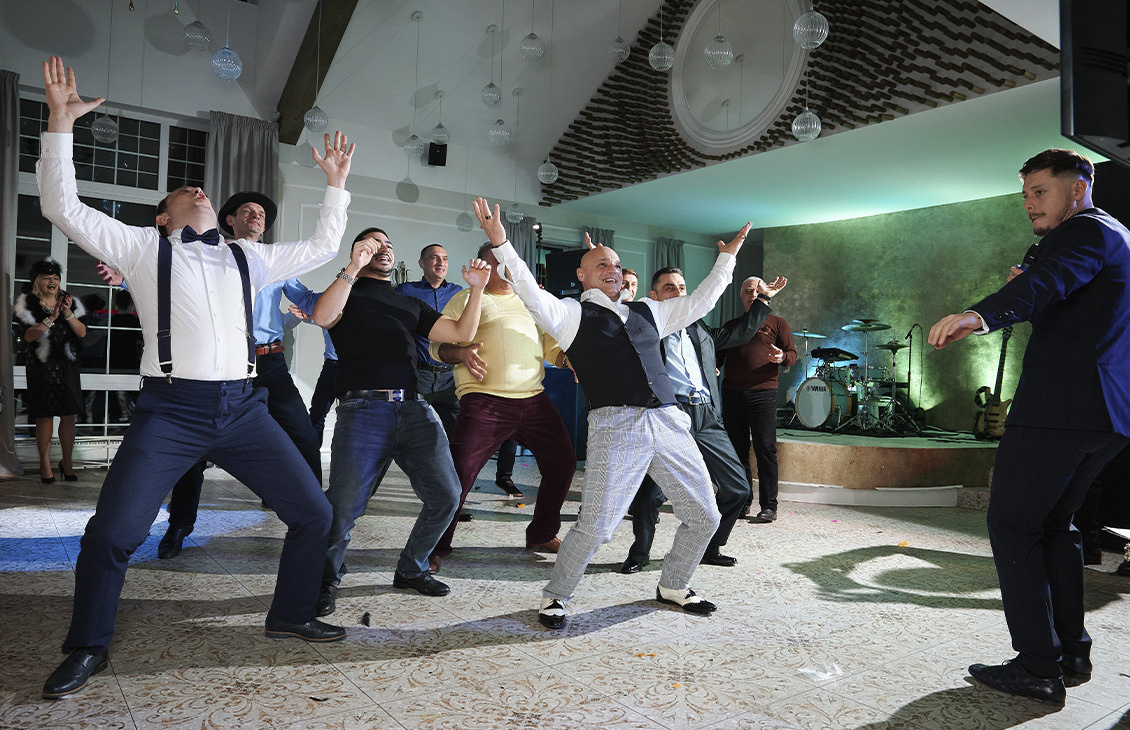 Фоторепортаж взрослые праздники, банкеты, корпоративы. Репортажный фотограф Георгий Коненков. Репортажная фотосъемка мероприятий. Goganaft.