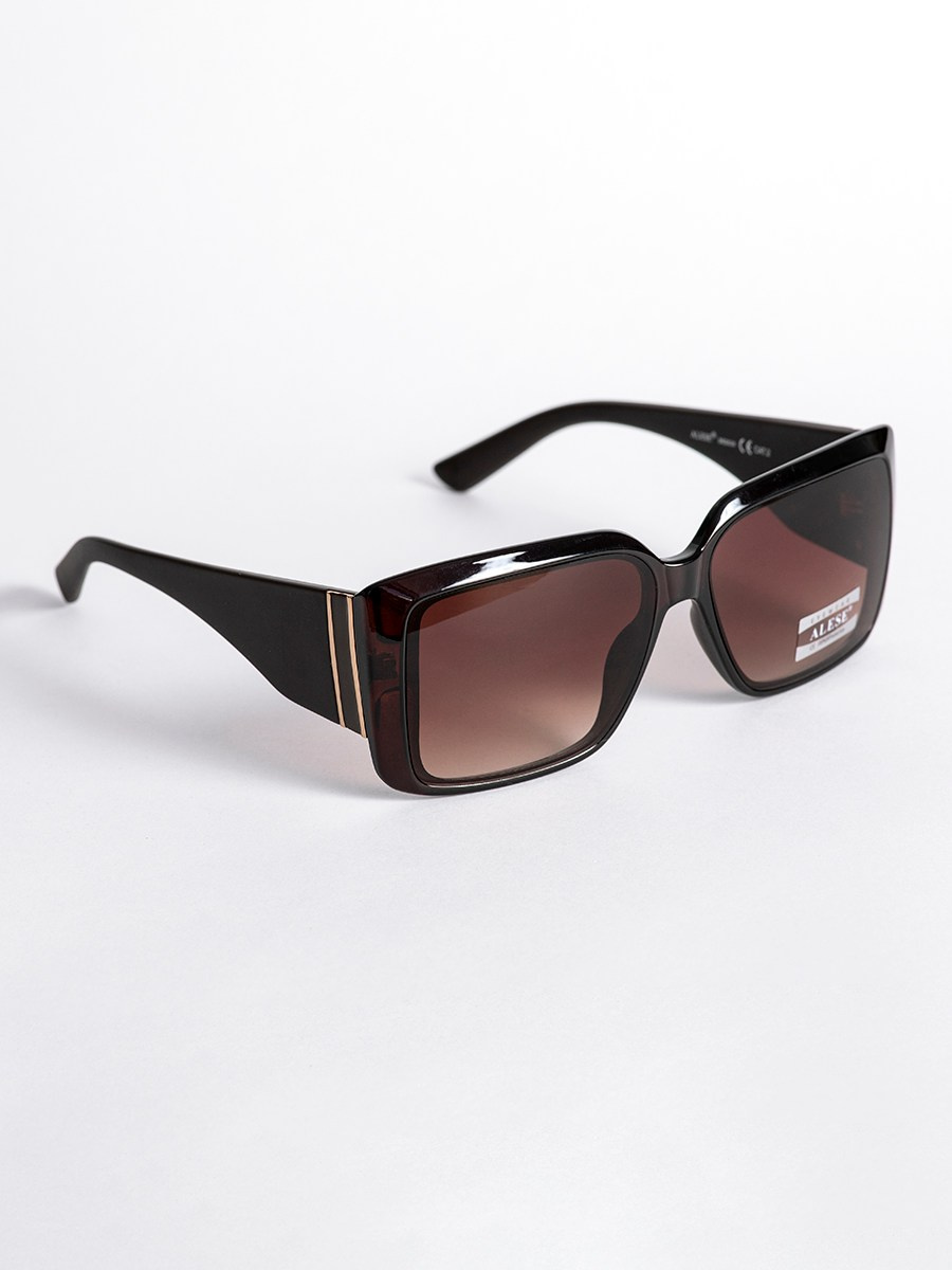 Съемка солнцезащитных очков. Фотограф в Санкт-Петербурге