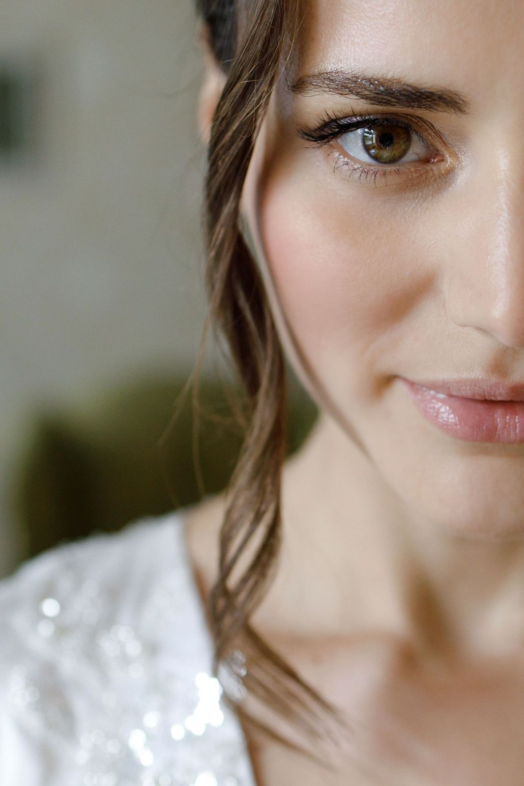 Свадебные и вечерние образы. Прически и макияж. Услуги свадебного стилиста в Москве