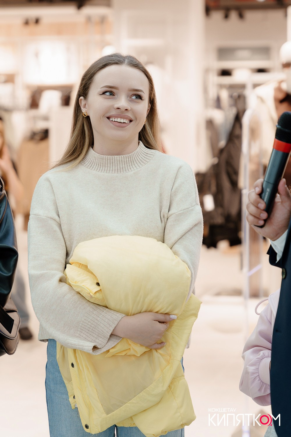 GLORIA JEANS. КИПЯТКОМ КОКШЕТАУ