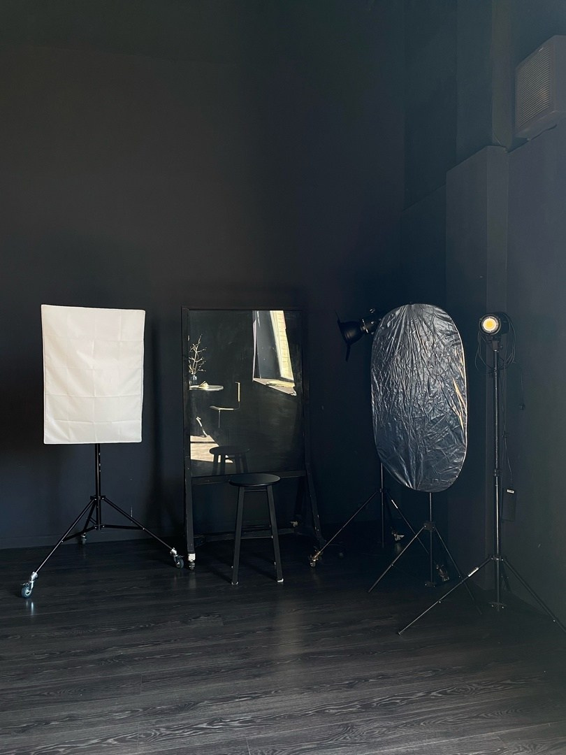 Зал Графит в фотостудии Точка. Профессиональная фотостудия в Санкт-Петербурге «Точка»