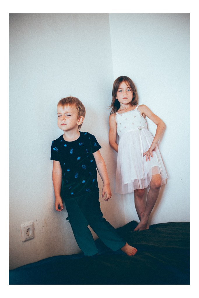 Брат и сестра. Фотограф Денис Денисов