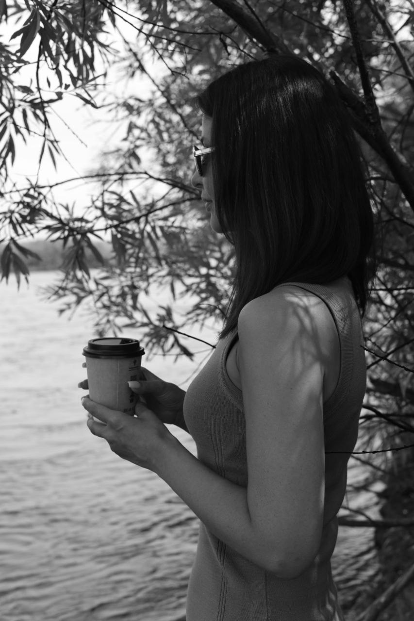 Ирина, фотопрогулка 2025 год. Фотограф Екатерина Гусакова