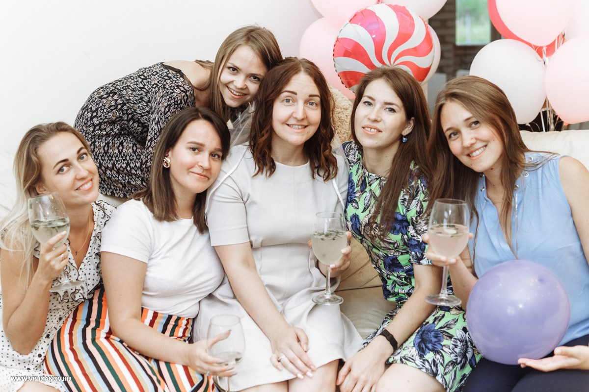 Девичник на даче или загородном доме