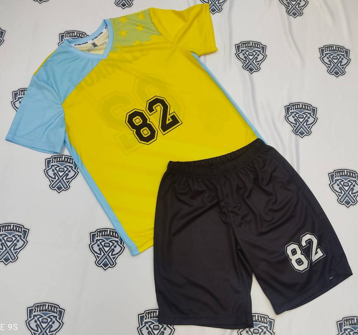 Спорт, одежда, спортивная одежда, бомбер, красная машина, команда, чемпион, фанат,