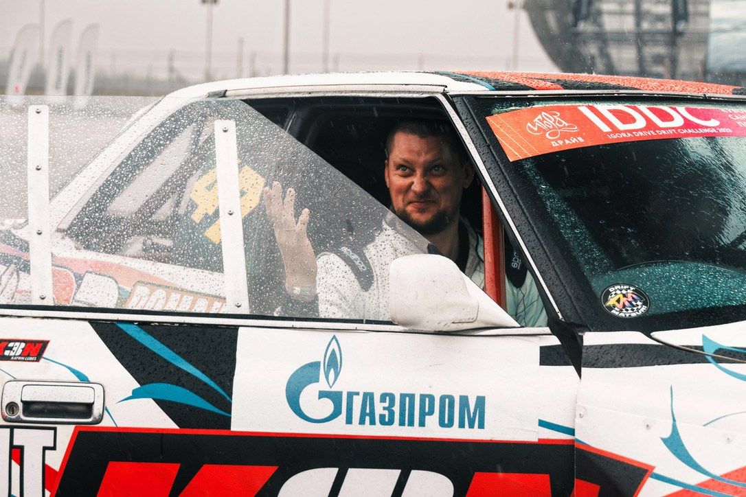 Портфолио фотографа в Санкт-Петербурге | Портреты, концерты, реклама, автоспорт, событийная и предметная съемка