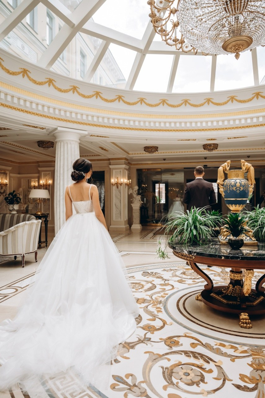 Свадебный образ. Профессиональный топ стилист по прическам и макияжу