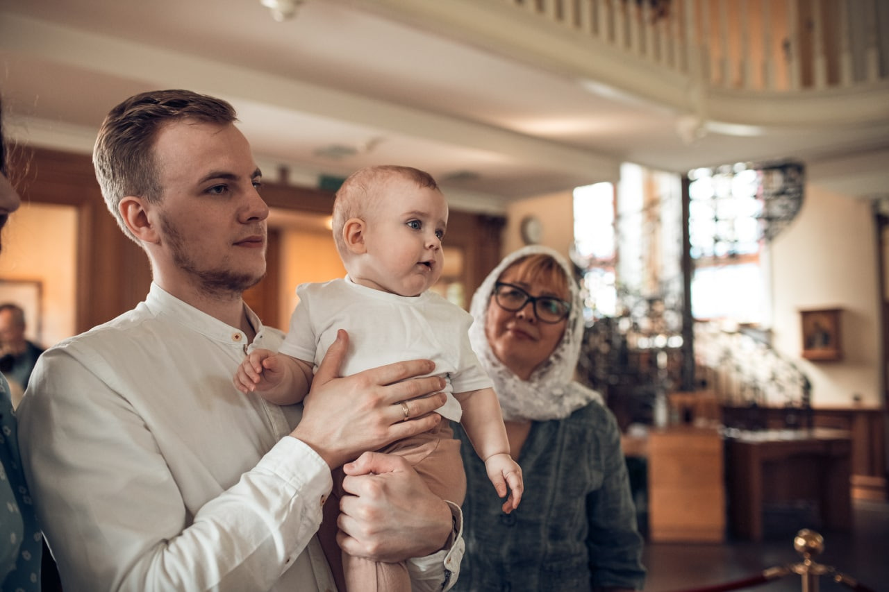 КРЕЩЕНИЕ АРТЁМА. Семейный фотограф Ирис Сенченко