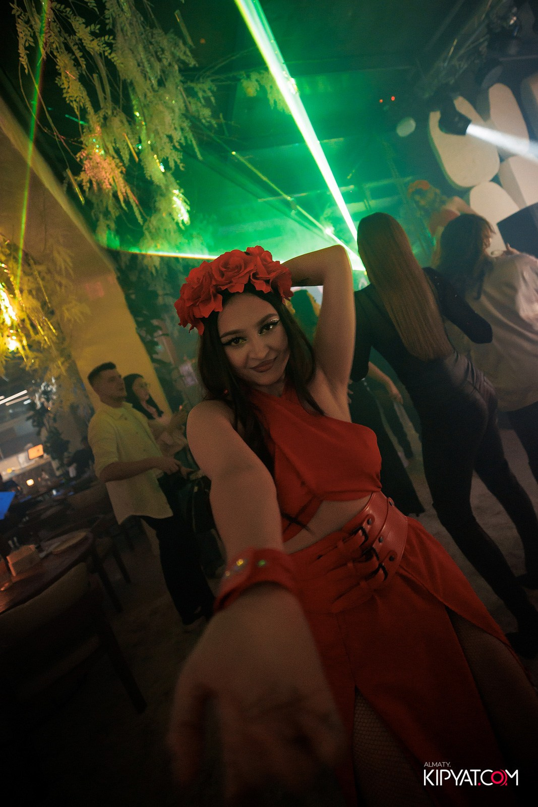 EDEN BAR & RESTAURANT. КИПЯТКОМ АЛМАТЫ!