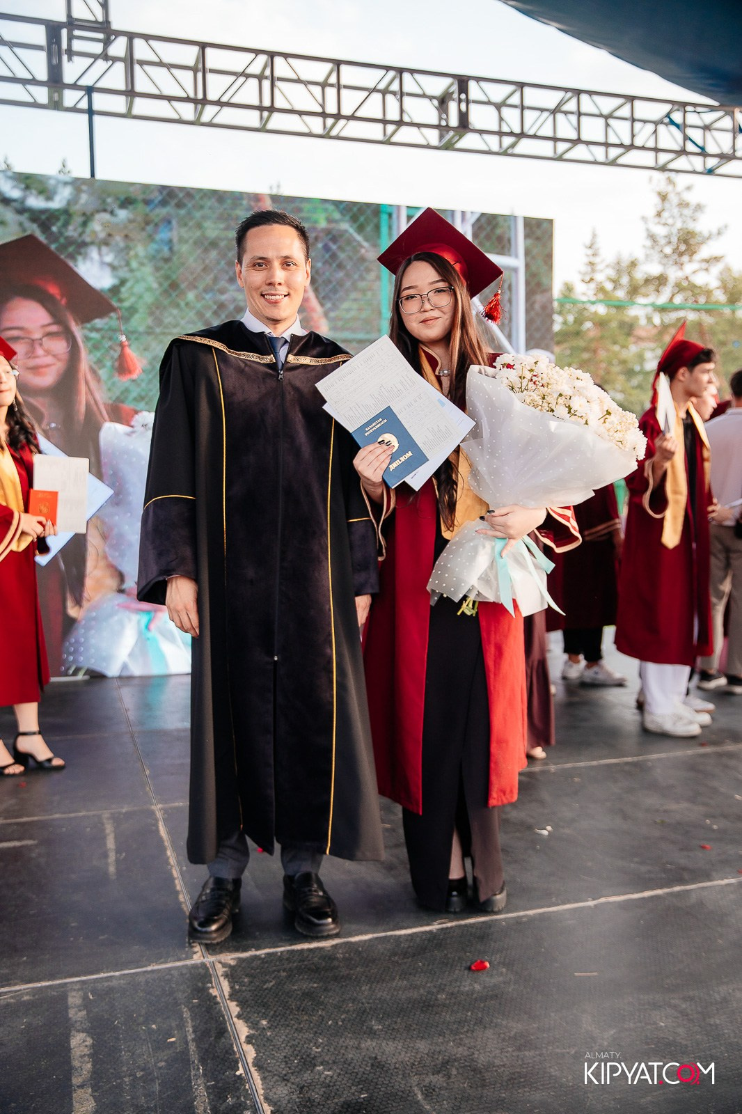 ВРУЧЕНИЕ ДИПЛОМОВ — НАРХОЗ КОЛЛЕДЖ. Part 4. КИПЯТКОМ АЛМАТЫ!