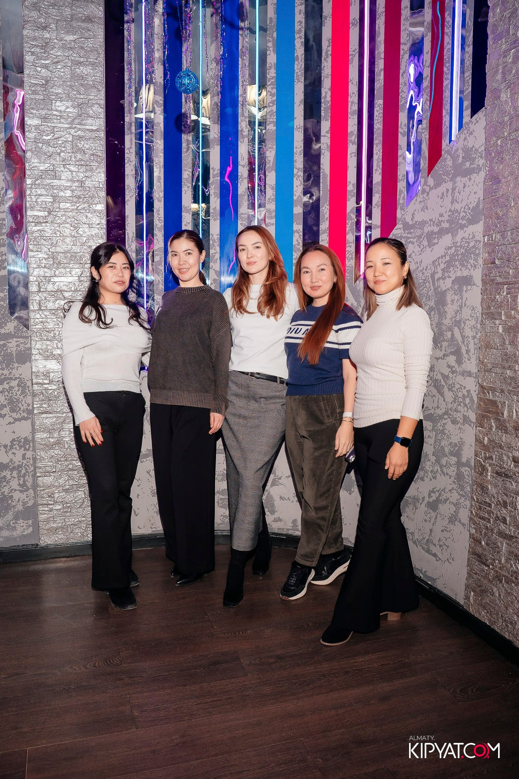 УХО И МЕДВЕДЬ НА ГАГАРИНА. КИПЯТКОМ АЛМАТЫ! Фотосъемка мероприятий в Алматы