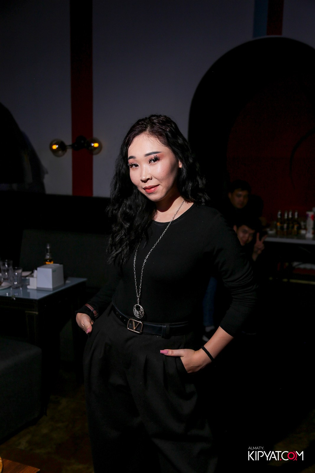 ARAGOSTA ДИСКО-БАР. КИПЯТКОМ АЛМАТЫ!